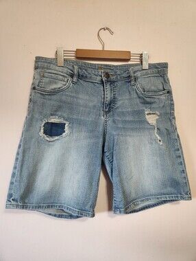 KUT From The Kloth Distressed Denim Shorts Light Wash Size 12 Stretch